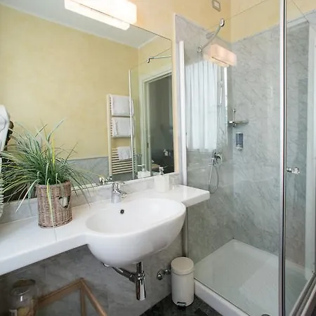 מלון Berghotel 3*